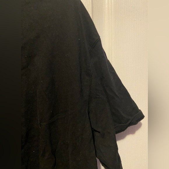 H&M Black Tee - Picture 2 of 3